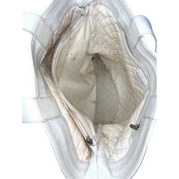 Chanel Ivory Goatskin Perforated Large CC Tote - Picture 9 of 12